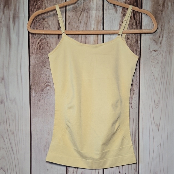 Shapewear Beige Size Small Adjustable Spaghetti Strap - Picture 5 of 5